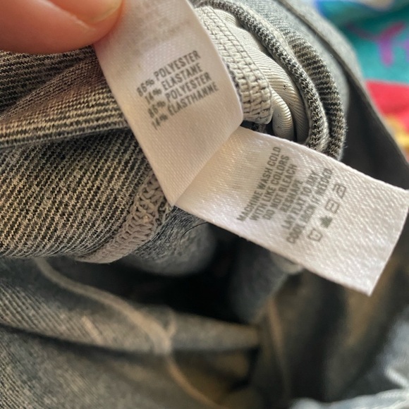 Aerie Gray Leggings with Soft Fabric and Adjustable Ankle Fit - Picture 5 of 6